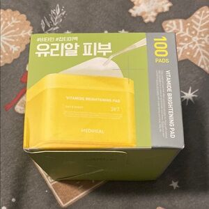 Mediheal Vitamide Brightening Pads